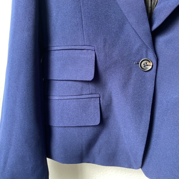 Blazer - Picture 5 of 6